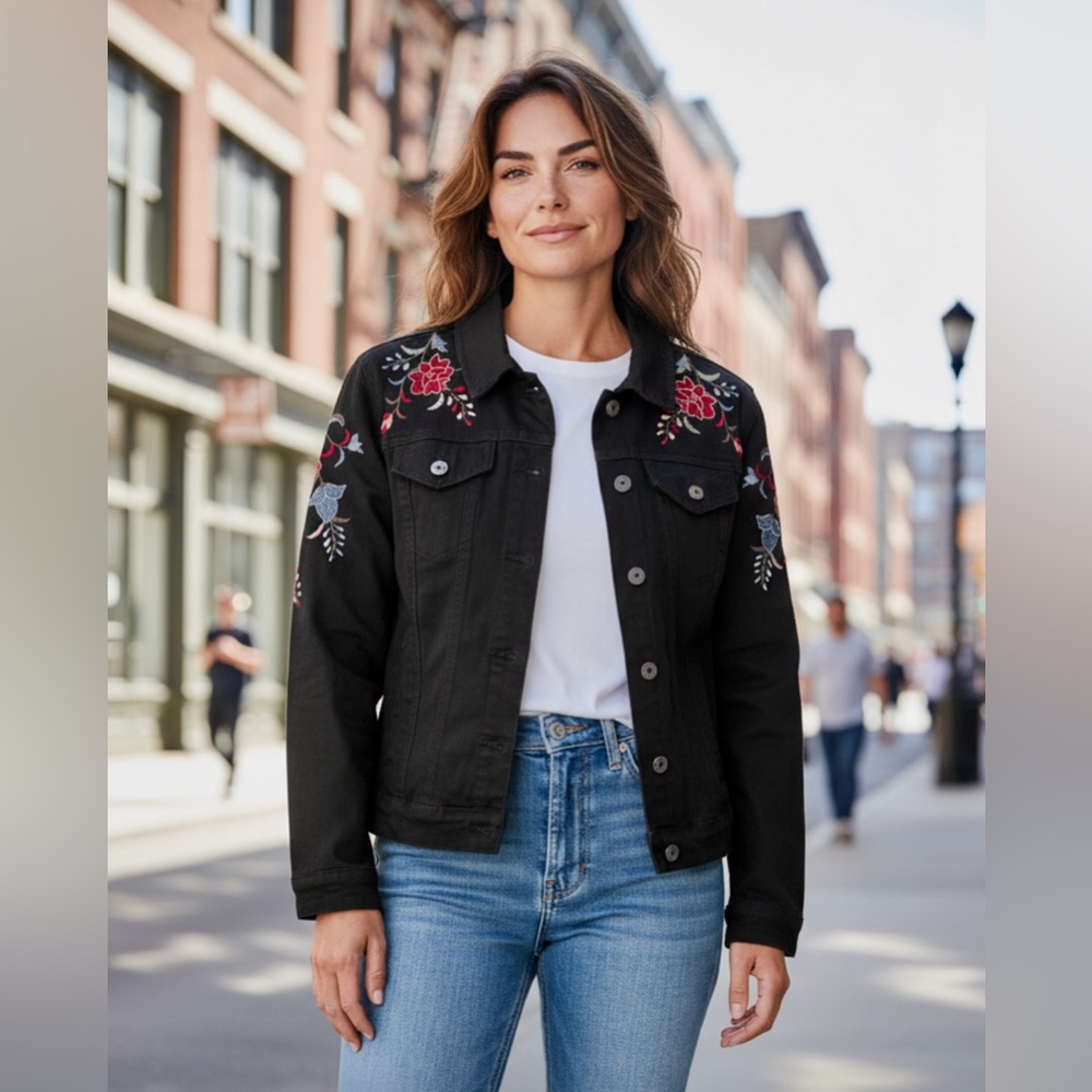 🌹 Earl Jean Black Denim Jacket Floral Embroidery Boho Western Chic (M)